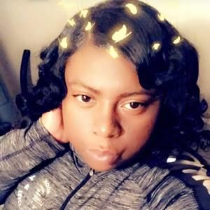 Meet your Posher, Fayette